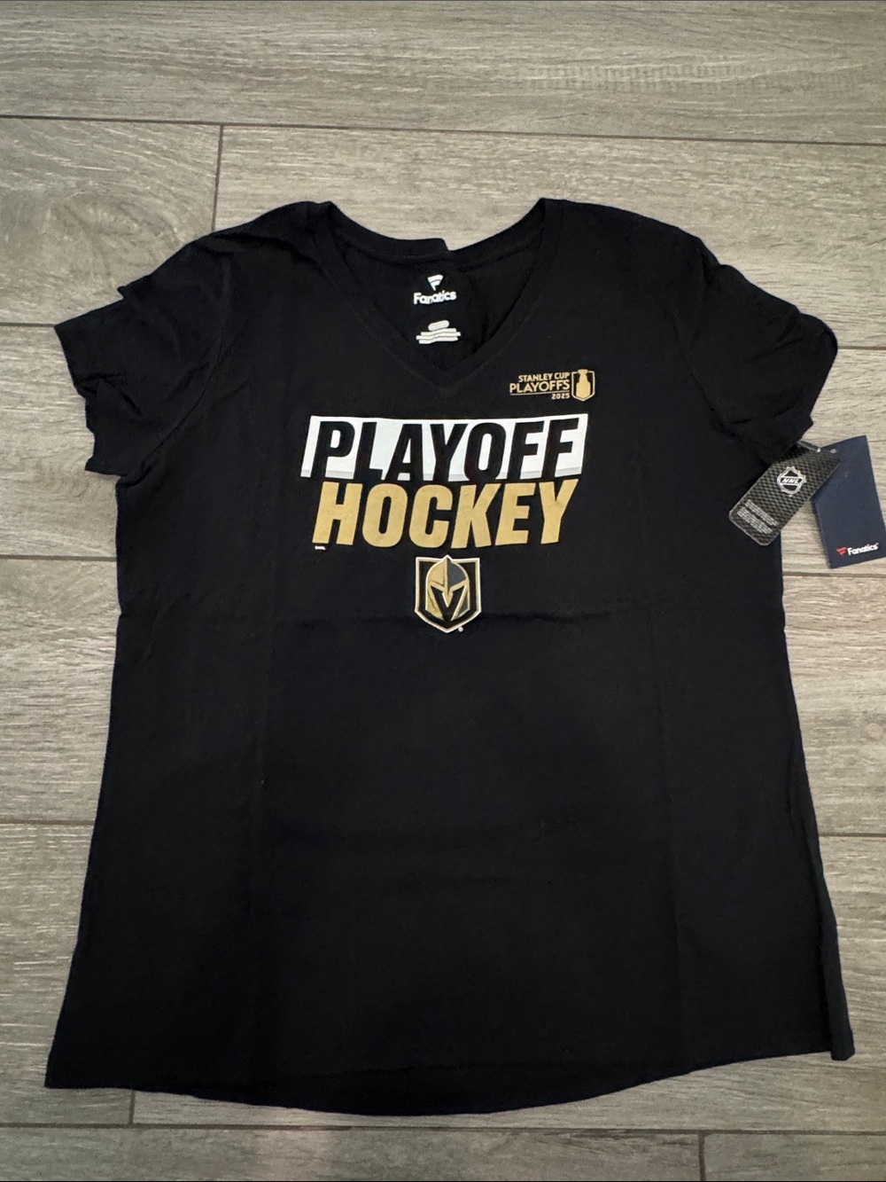 Fanatics Vegas Golden Knights Playoff Hockey Tee VGK NWT Womens fit